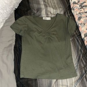 ⚠️LAST MONTH TO PURCHASE—Hollister green top💚
